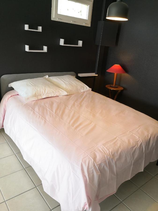Chambre Meublee Avec Vue Panoramique A Perigueux Sanilhac  Exterior foto